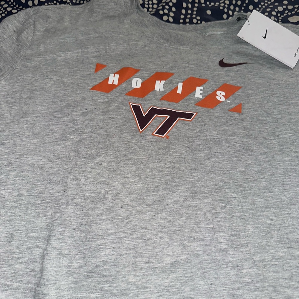 NWT Virginia Tech Crop Top - Picture 3 of 4